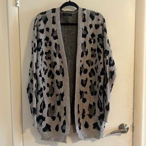 Gray/Black Leopard Print Long Cardigan